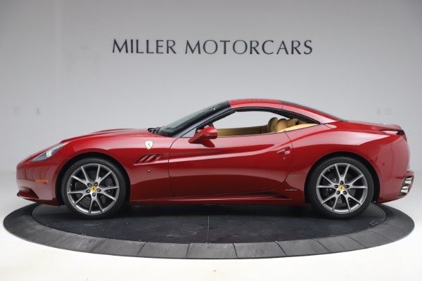 Used 2014 Ferrari California 30 for sale Sold at Pagani of Greenwich in Greenwich CT 06830 14