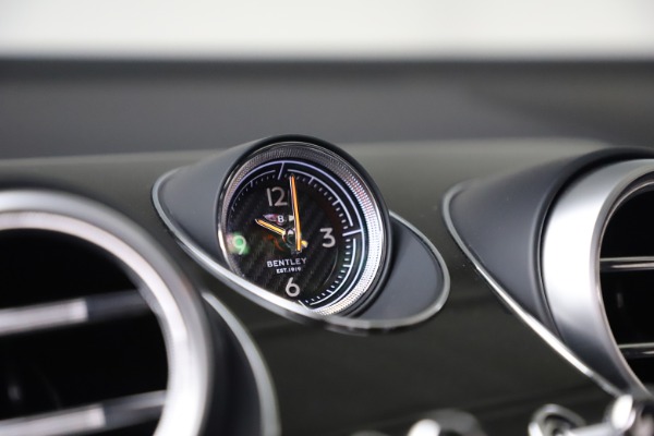 Used 2018 Bentley Bentayga Black Edition for sale $169,900 at Pagani of Greenwich in Greenwich CT 06830 23