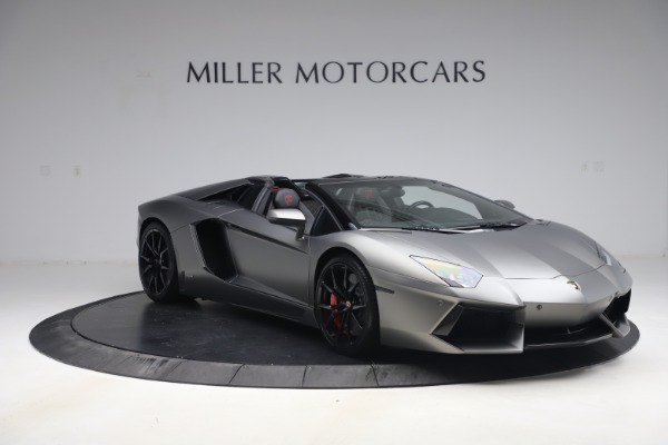Used 2015 Lamborghini Aventador Roadster LP 700-4 for sale Sold at Pagani of Greenwich in Greenwich CT 06830 13