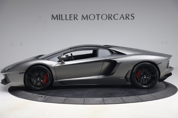 Used 2015 Lamborghini Aventador Roadster LP 700-4 for sale Sold at Pagani of Greenwich in Greenwich CT 06830 14