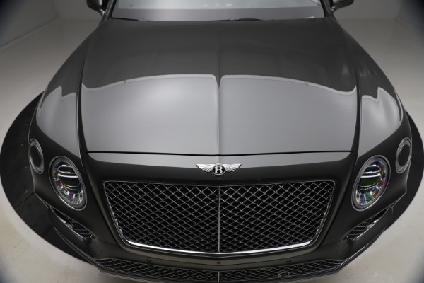 Used 2018 Bentley Bentayga W12 for sale Sold at Pagani of Greenwich in Greenwich CT 06830 15