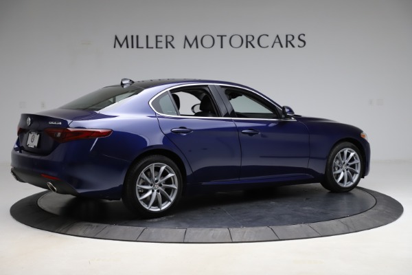 New 2021 Alfa Romeo Giulia Q4 for sale $46,800 at Pagani of Greenwich in Greenwich CT 06830 8