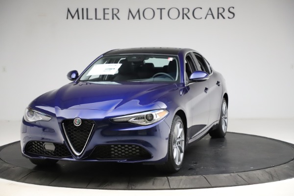 New 2021 Alfa Romeo Giulia Q4 for sale $46,800 at Pagani of Greenwich in Greenwich CT 06830 1