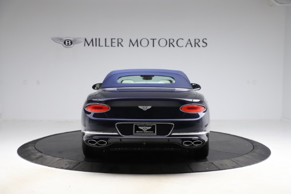 New 2021 Bentley Continental GT V8 for sale $276,830 at Pagani of Greenwich in Greenwich CT 06830 17