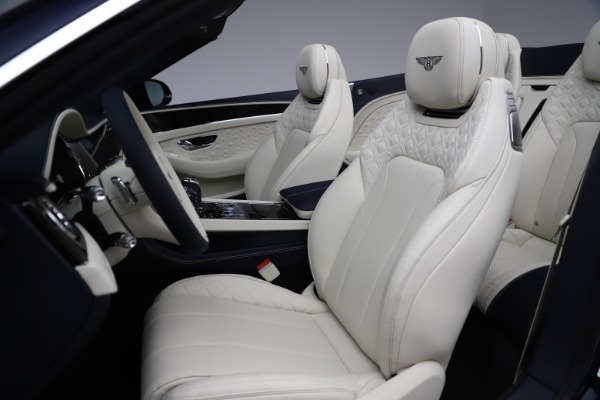 New 2021 Bentley Continental GT V8 for sale $276,830 at Pagani of Greenwich in Greenwich CT 06830 27