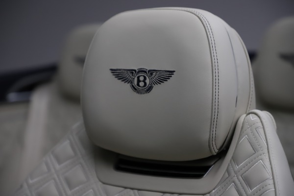 New 2021 Bentley Continental GT V8 for sale $276,830 at Pagani of Greenwich in Greenwich CT 06830 28
