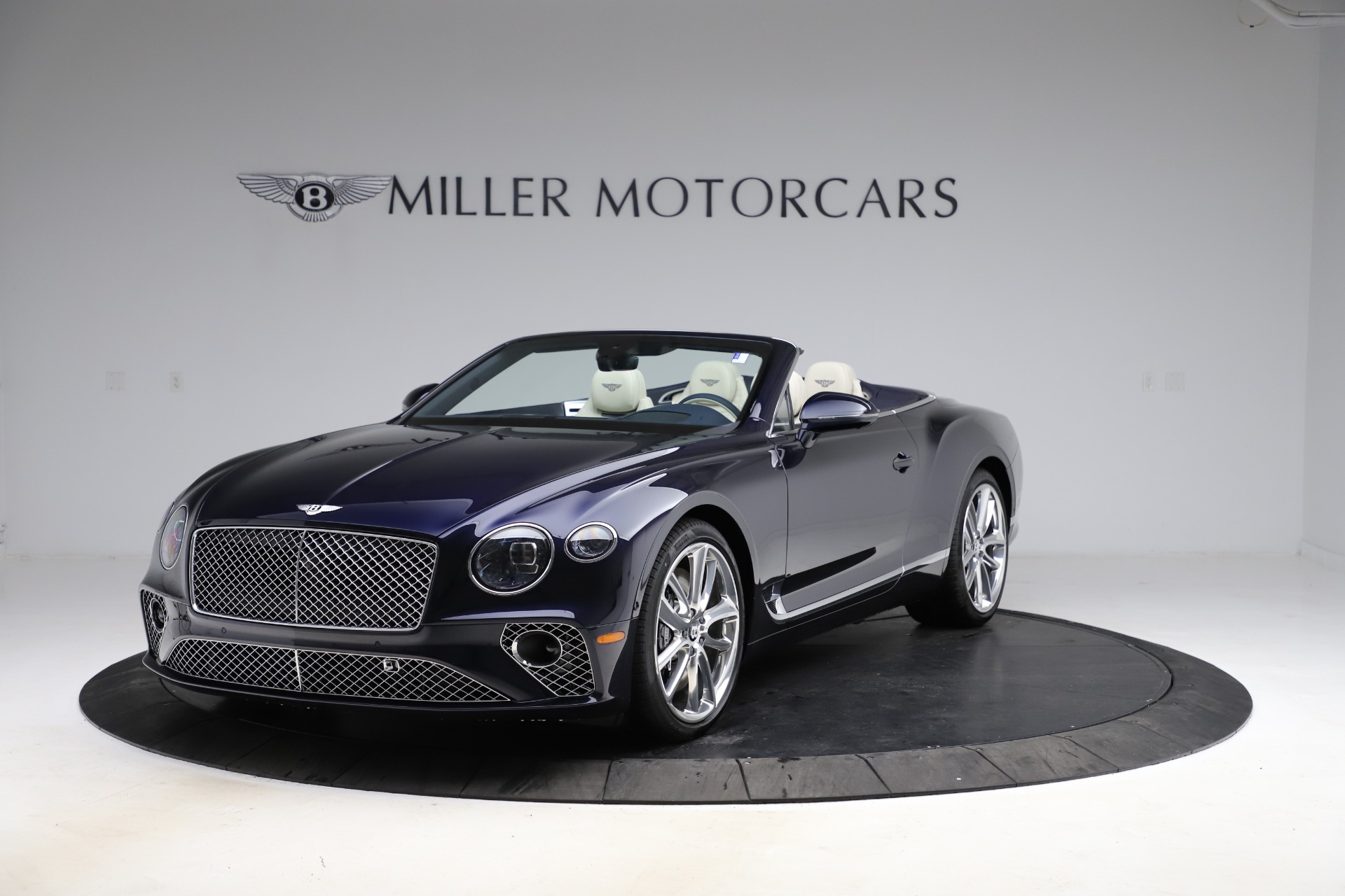 New 2021 Bentley Continental GT V8 for sale $276,830 at Pagani of Greenwich in Greenwich CT 06830 1
