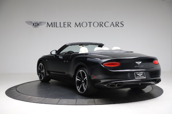 Used 2021 Bentley Continental GT V8 for sale $279,900 at Pagani of Greenwich in Greenwich CT 06830 4