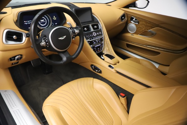 Used 2017 Aston Martin DB11 V12 Coupe for sale $149,900 at Pagani of Greenwich in Greenwich CT 06830 13