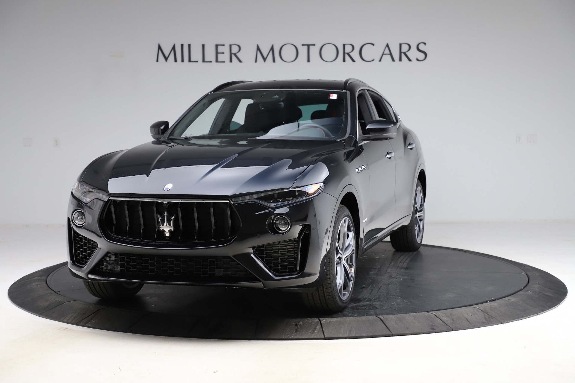 New 2021 Maserati Levante Q4 GranSport for sale Sold at Pagani of Greenwich in Greenwich CT 06830 1
