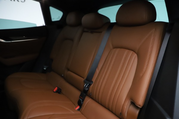 New 2021 Maserati Levante Q4 GranLusso for sale Sold at Pagani of Greenwich in Greenwich CT 06830 18