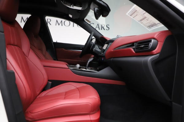 New 2021 Maserati Levante Q4 GranSport for sale Sold at Pagani of Greenwich in Greenwich CT 06830 19