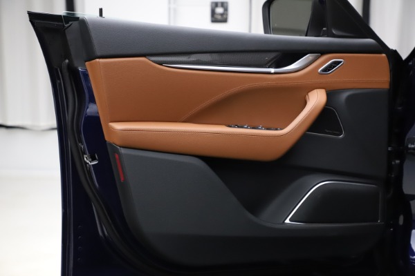 New 2021 Maserati Levante S Q4 GranSport for sale $100,185 at Pagani of Greenwich in Greenwich CT 06830 17