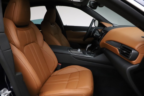 New 2021 Maserati Levante S Q4 GranSport for sale $100,185 at Pagani of Greenwich in Greenwich CT 06830 23