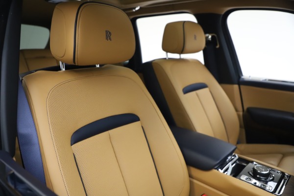 Used 2019 Rolls-Royce Cullinan for sale Sold at Pagani of Greenwich in Greenwich CT 06830 15
