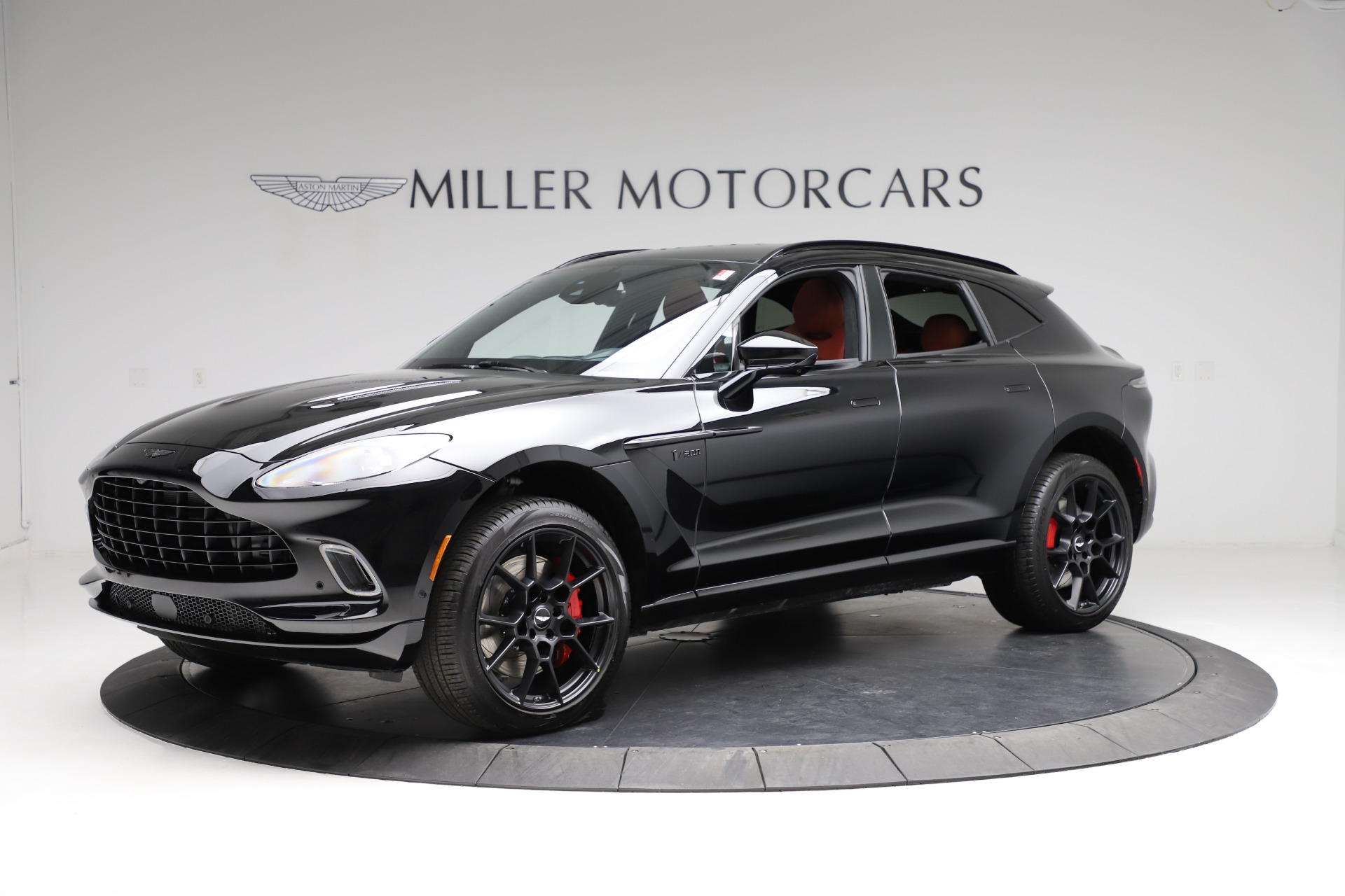 New 2021 Aston Martin DBX for sale $200,986 at Pagani of Greenwich in Greenwich CT 06830 1