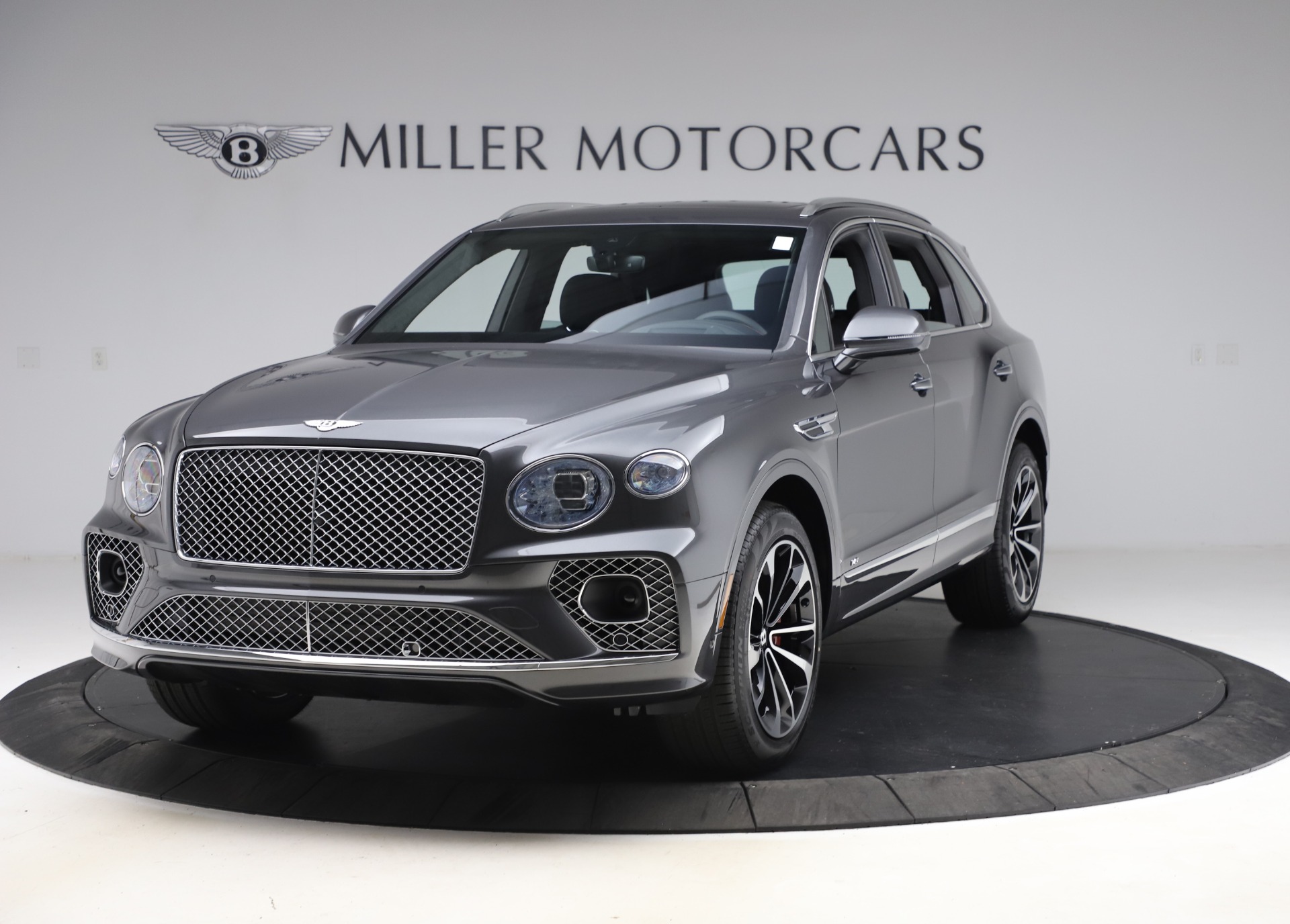 New 2021 Bentley Bentayga V8 for sale Sold at Pagani of Greenwich in Greenwich CT 06830 1