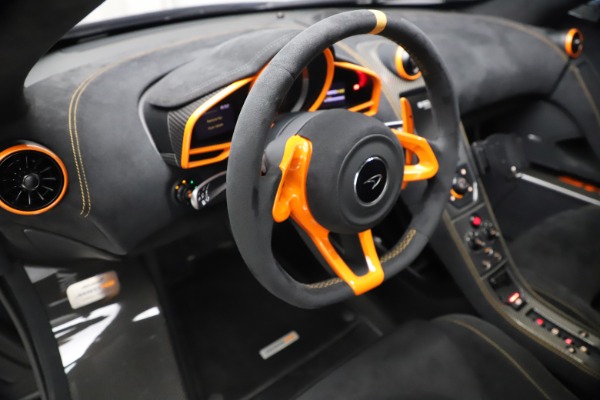 Used 2016 McLaren 688 MSO HS for sale $624,900 at Pagani of Greenwich in Greenwich CT 06830 17