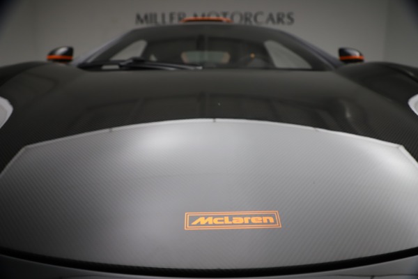 Used 2016 McLaren 688 MSO HS for sale $624,900 at Pagani of Greenwich in Greenwich CT 06830 28
