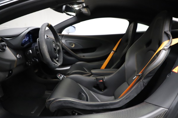 Used 2019 McLaren 600LT for sale $223,900 at Pagani of Greenwich in Greenwich CT 06830 14
