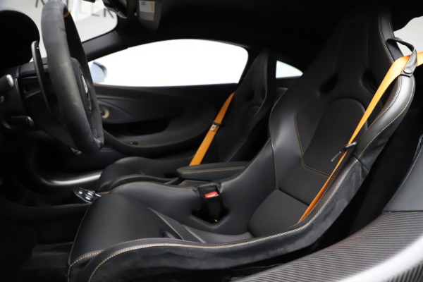 Used 2019 McLaren 600LT for sale $223,900 at Pagani of Greenwich in Greenwich CT 06830 15
