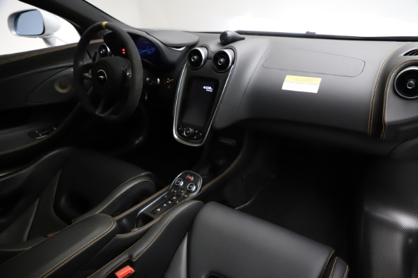 Used 2019 McLaren 600LT for sale $223,900 at Pagani of Greenwich in Greenwich CT 06830 19