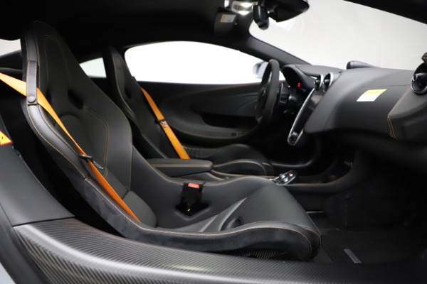 Used 2019 McLaren 600LT for sale $223,900 at Pagani of Greenwich in Greenwich CT 06830 20