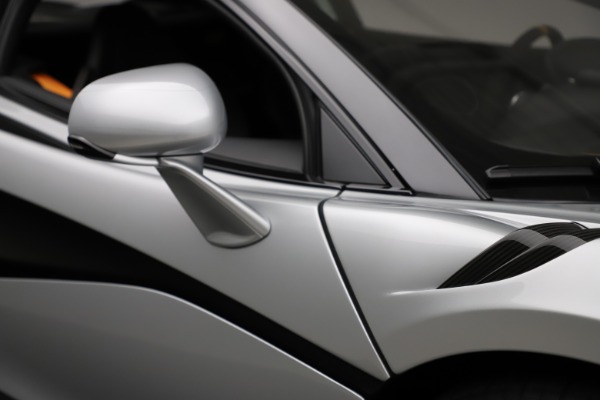 Used 2019 McLaren 600LT for sale $223,900 at Pagani of Greenwich in Greenwich CT 06830 28
