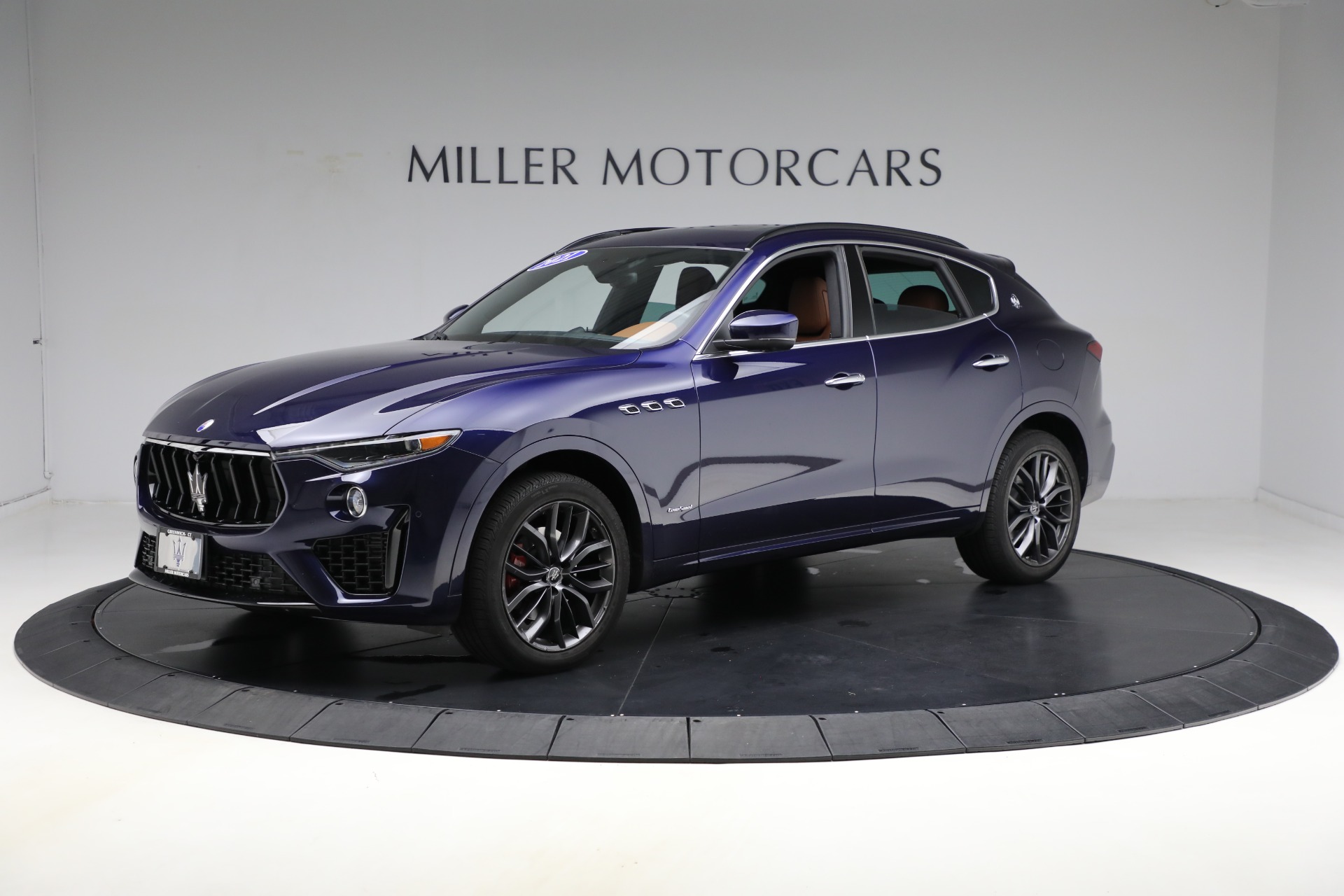 Used 2021 Maserati Levante Q4 GranSport for sale Sold at Pagani of Greenwich in Greenwich CT 06830 1