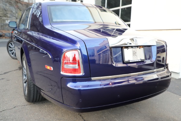 Used 2016 Rolls-Royce Phantom EWB for sale Sold at Pagani of Greenwich in Greenwich CT 06830 6