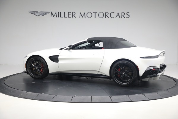 New 2021 Aston Martin Vantage Roadster Convertible for sale $189,186 at Pagani of Greenwich in Greenwich CT 06830 14