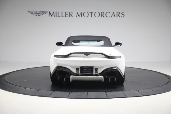 Used 2021 Aston Martin Vantage Roadster for sale Sold at Pagani of Greenwich in Greenwich CT 06830 16