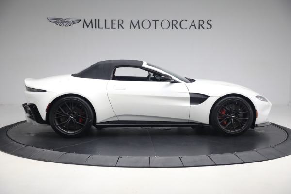 Used 2021 Aston Martin Vantage Roadster for sale Sold at Pagani of Greenwich in Greenwich CT 06830 19