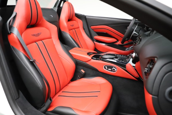 New 2021 Aston Martin Vantage Roadster for sale Sold at Pagani of Greenwich in Greenwich CT 06830 20