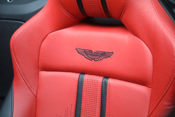 Used 2021 Aston Martin Vantage Roadster for sale Sold at Pagani of Greenwich in Greenwich CT 06830 27