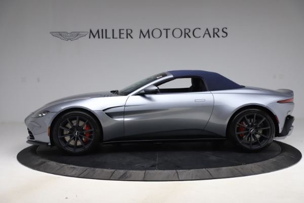 Used 2021 Aston Martin Vantage Roadster for sale $139,900 at Pagani of Greenwich in Greenwich CT 06830 16