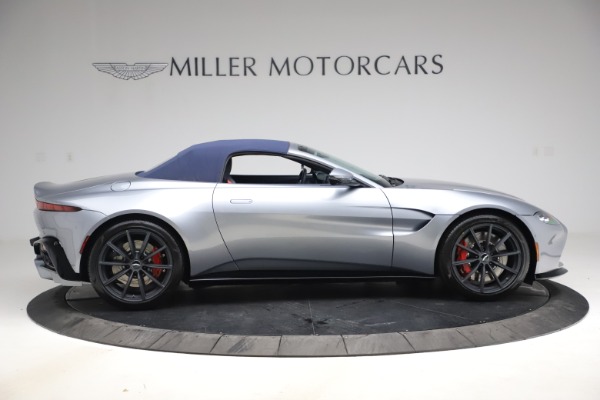 Used 2021 Aston Martin Vantage Roadster for sale $139,900 at Pagani of Greenwich in Greenwich CT 06830 17