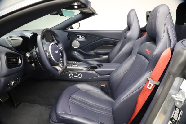Used 2021 Aston Martin Vantage Roadster for sale $139,900 at Pagani of Greenwich in Greenwich CT 06830 22