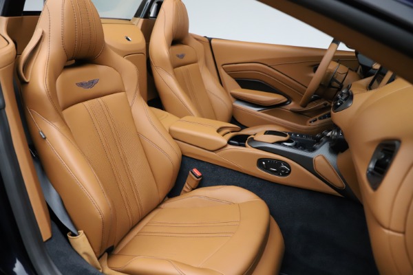 New 2021 Aston Martin Vantage Roadster for sale Sold at Pagani of Greenwich in Greenwich CT 06830 21