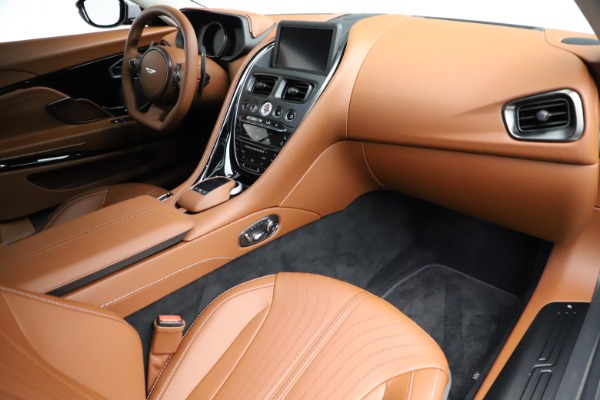 New 2020 Aston Martin DB11 V12 AMR for sale $263,561 at Pagani of Greenwich in Greenwich CT 06830 19