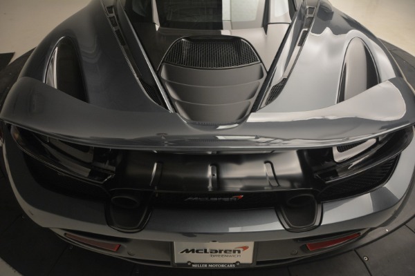 Used 2018 McLaren 720S Performance for sale Sold at Pagani of Greenwich in Greenwich CT 06830 26