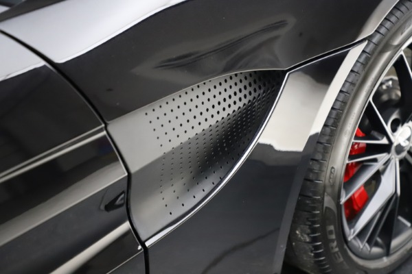 Used 2021 Aston Martin Vantage Roadster for sale Sold at Pagani of Greenwich in Greenwich CT 06830 22