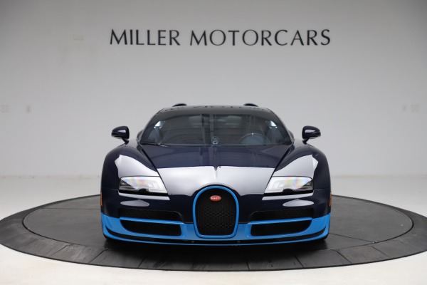 Used 2014 Bugatti Veyron 16.4 Grand Sport Vitesse for sale Sold at Pagani of Greenwich in Greenwich CT 06830 16