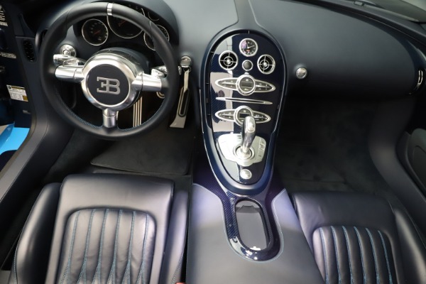 Used 2014 Bugatti Veyron 16.4 Grand Sport Vitesse for sale Sold at Pagani of Greenwich in Greenwich CT 06830 22