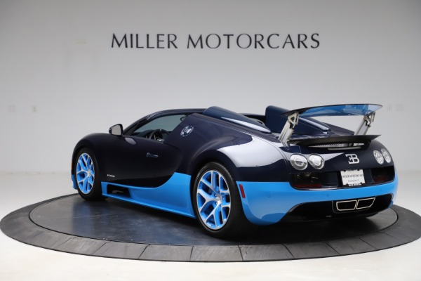 Used 2014 Bugatti Veyron 16.4 Grand Sport Vitesse for sale Sold at Pagani of Greenwich in Greenwich CT 06830 5