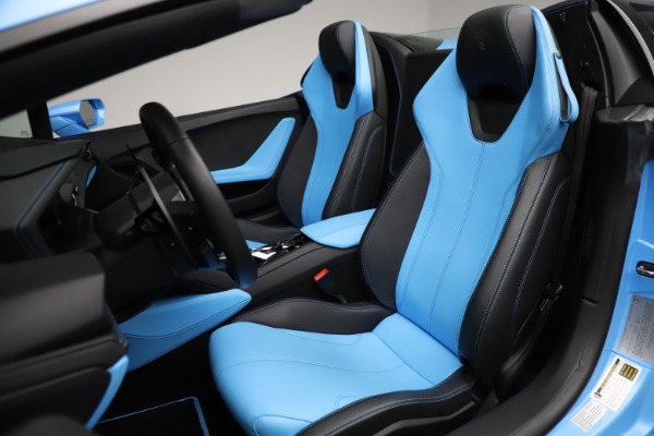 Used 2016 Lamborghini Huracan LP 610-4 Spyder for sale Sold at Pagani of Greenwich in Greenwich CT 06830 19