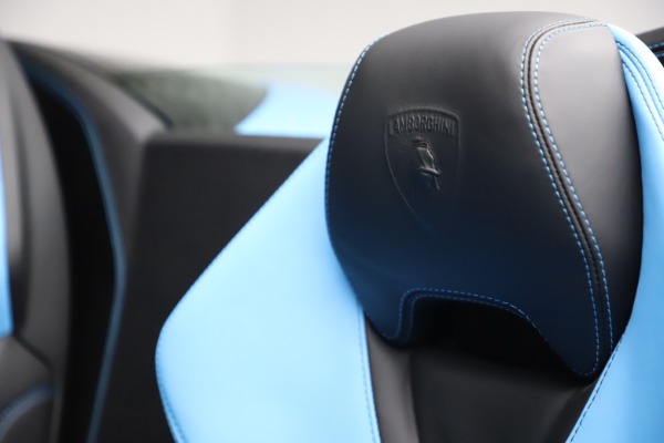 Used 2016 Lamborghini Huracan LP 610-4 Spyder for sale Sold at Pagani of Greenwich in Greenwich CT 06830 20