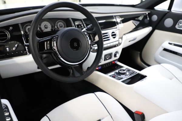 Used 2014 Rolls-Royce Wraith for sale Sold at Pagani of Greenwich in Greenwich CT 06830 15