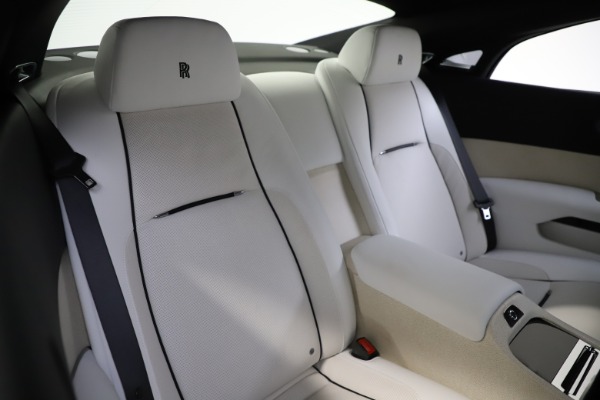 Used 2014 Rolls-Royce Wraith for sale Sold at Pagani of Greenwich in Greenwich CT 06830 17