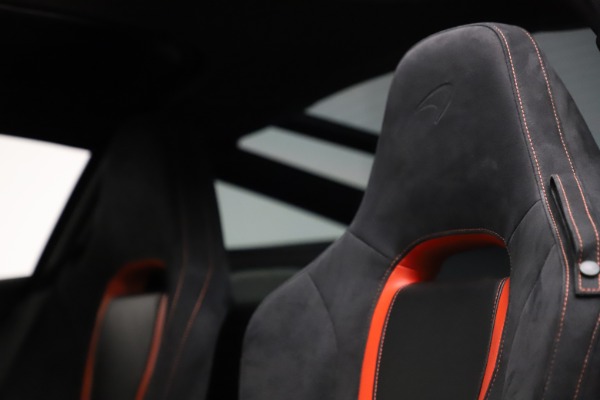 Used 2018 McLaren 720S Performance for sale $239,900 at Pagani of Greenwich in Greenwich CT 06830 19